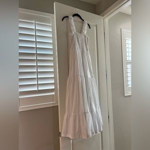 BNWT Abercrombie and Fitch white cotton blend smocked maxi dress.